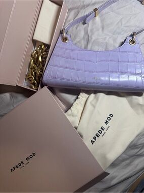 Apede Mod Purple Croc-Embossed Shoulder Bag - full set